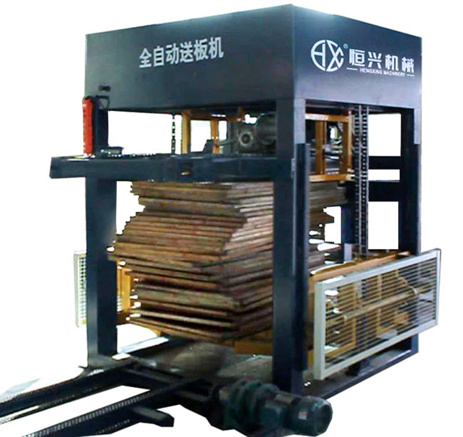 自動上(shàng)闆機 供(gòng)闆機