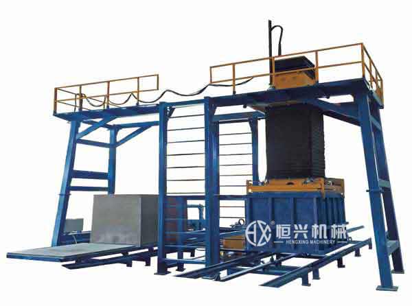 自(zì)動脫模(mo)機-水泥(ni)發泡磚(zhuān)生産線(xiàn)脫模機(jī)