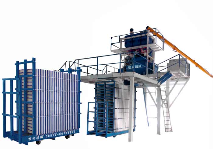 輕(qing)質牆闆(pǎn)機 模具(jù)車 輕質(zhi)牆闆設(shè)備